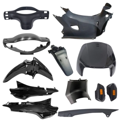 KIT DE PLASTICOS PARA GUERRERO TRIP NEGROS / SMASH 110cc  (12 PCS)