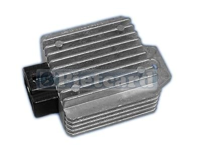 1154 Regulador Cte. Contnua 12V. (Trifsico 20A.c.a. por fase)